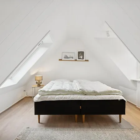 4002 Feriehus *